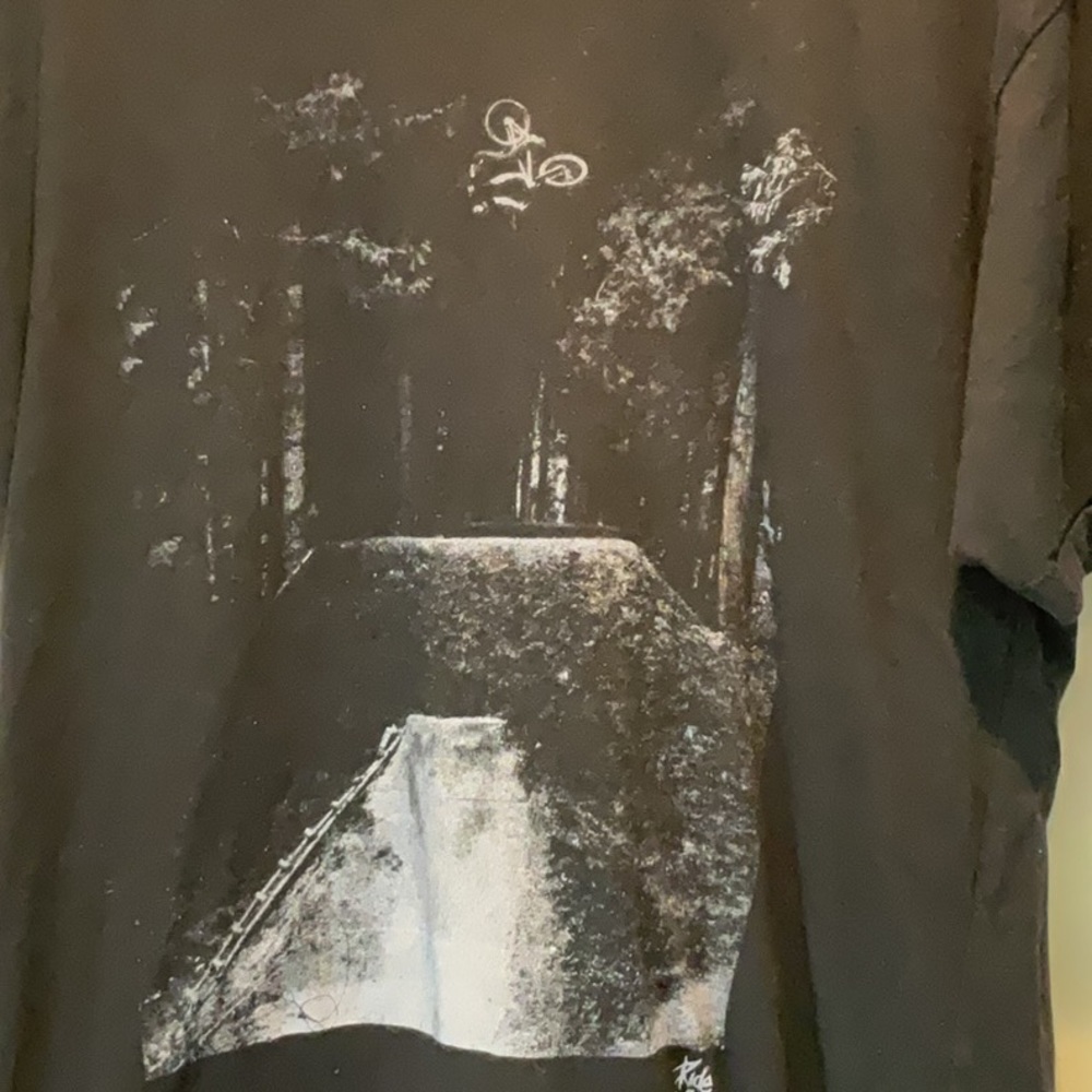 PTP 22 inches length 29 inches. Ride or die T-shirt black